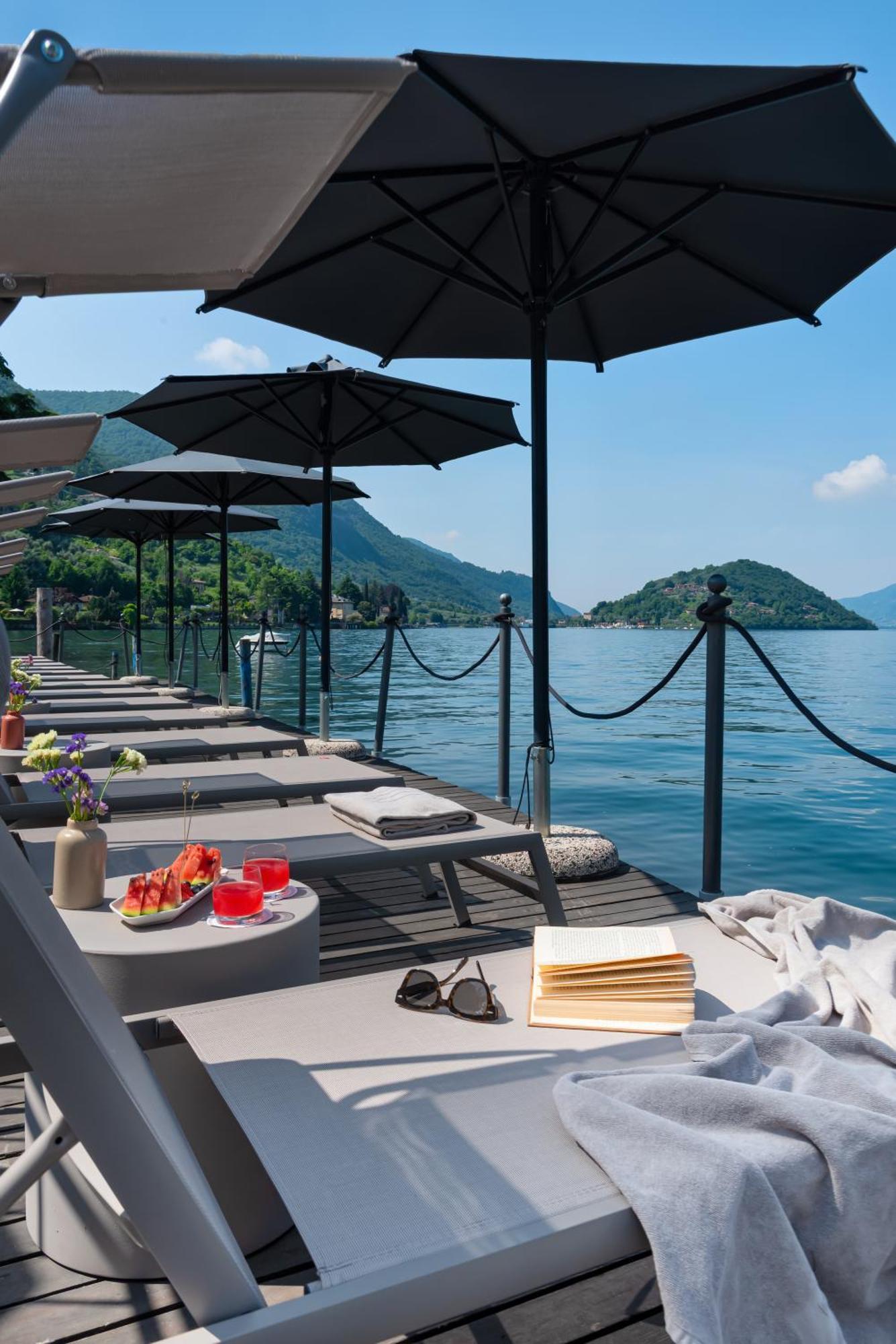 Hotel Rivalago Sulzano Kültér fotó